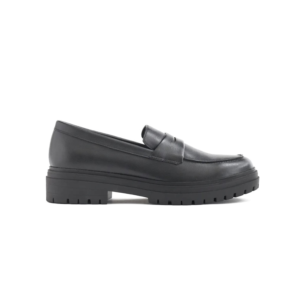 QUINCE 🌟 Classic Loafer with Lug Sole